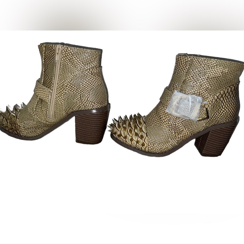 *New In Box* Spike Toe Booties - Picture 3 of 5